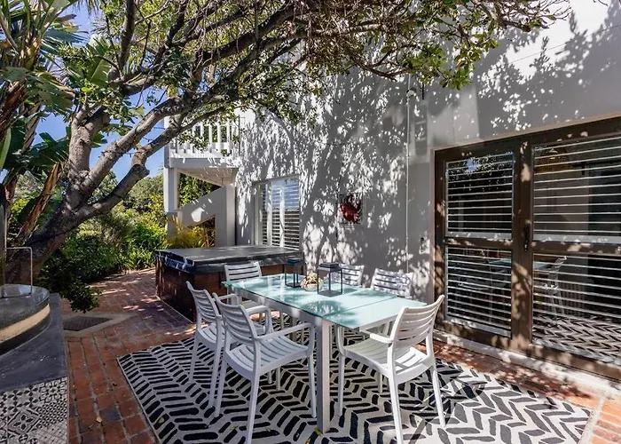 Plett Holiday Stay With Hut Tub ,Pizza Oven And Views